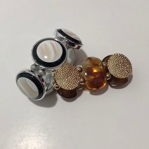 🆕🎉 Set of two stretchy statement bracelets 🎉